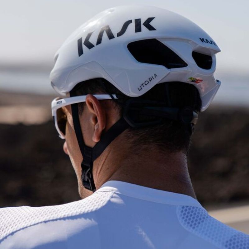 casque-kask-velo-710ene-1.jpg Casque vélo Kask Utopia Y Achat en ligne Rêve de Vélo – Image 1