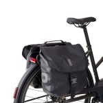Test – Sacoche double 540 pour porte bagages, un basique de plus chez Decathlon Transition Vélo