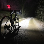 Meilleur éclairage avant vélo ultra distance : guide & comparatif [mise à jour octobre 2026]