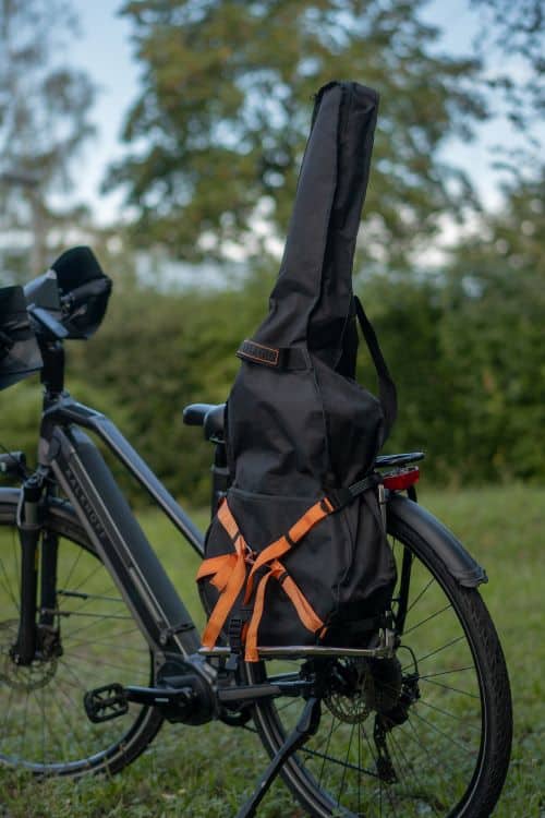 porte-bagage-velo-752tip-1.jpg Le Claivo porte bagages vélo pliable et innovant Gojura – Image 1