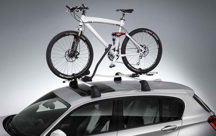 porte-velo-toit-305bqs-1.jpg Porte vélo de randonnée, verrouillable BMW Série 1 – Image 1
