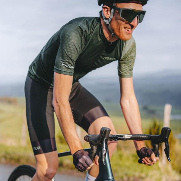 tenue-cycliste-193vyq-1.jpg Maillot cycliste manches courtes Homme Pédaleur Collection 2022 – Image 1